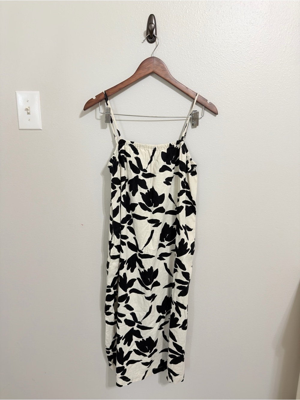 A New Day Bold Abstract Floral Linen Blend Midi Dress with Pockets